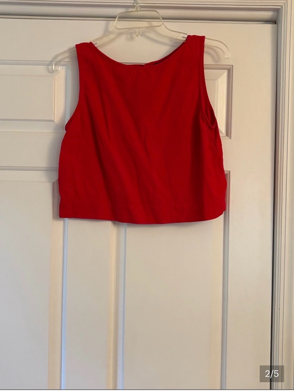 Gap Linen Blend Shell Top with back buttons-Medium